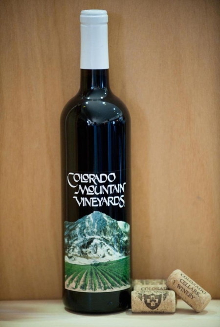 colorado-mountain-vineyards-607x900